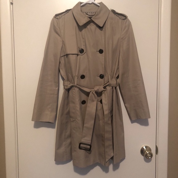 Banana Republic Trench coat -Size Petite Small - Picture 2 of 8